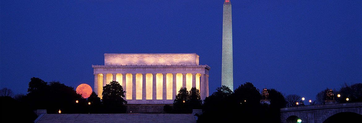 Monuments @ Nite Bike Tour - Unlimited Biking