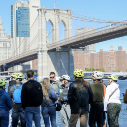 Highlights of Brooklyn Bridge Bike Tour